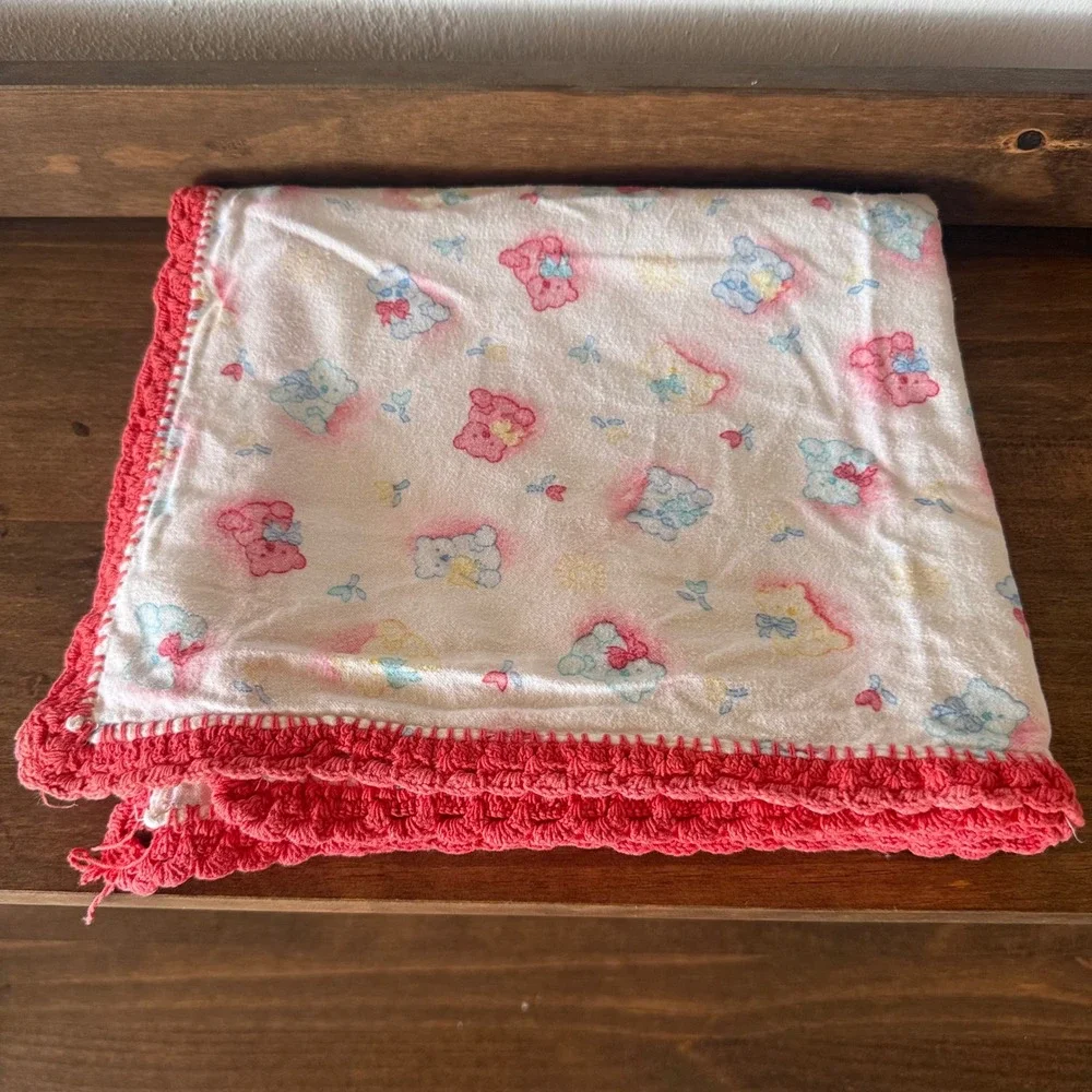 Vintage Baby Blanket Teddy Bear Print Red Crochet Trim 43x40